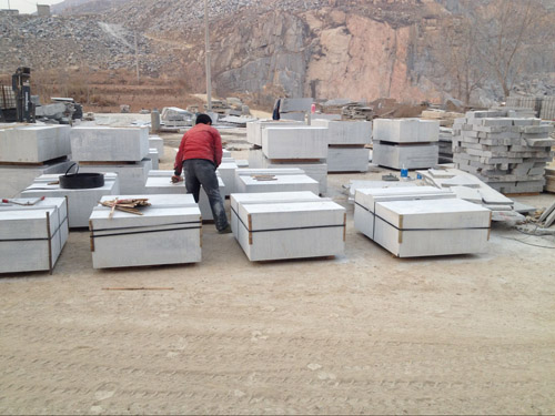 鲁灰石材在建筑结构建筑表面铺装的作用 鲁灰石材在建筑结构建筑表面铺装的作用